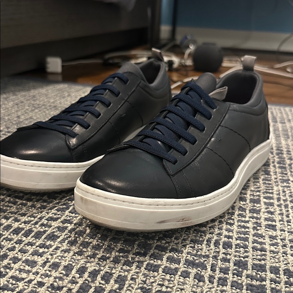 Oliver Cabell Black Low-Top Sneakers with White Sole - Picture 6 of 6